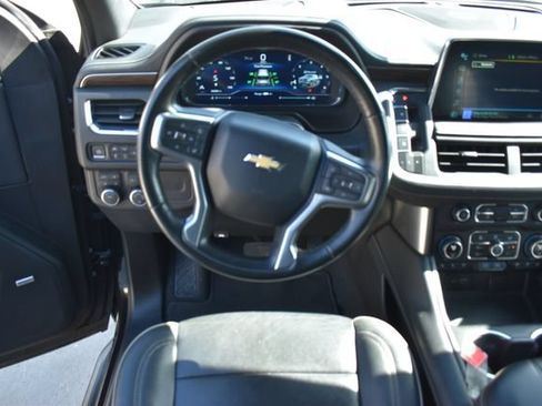Used 2024 Chevrolet Tahoe Premier AWD/4WD image 16