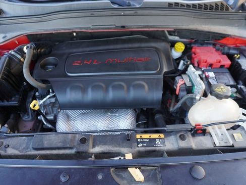 Used 2021 Jeep Renegade Sport image 25