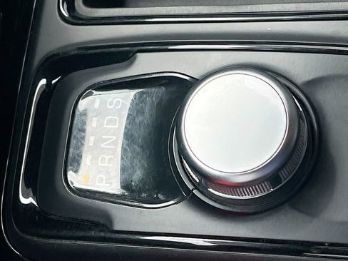 Used 2023 Chrysler 300 S RWD image 17