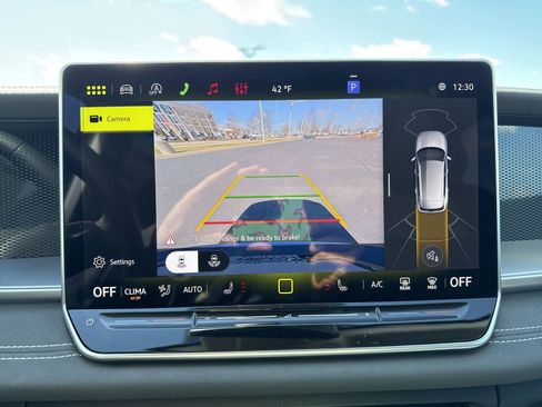 New 2026 Volkswagen Tiguan SE AWD/4WD image 18