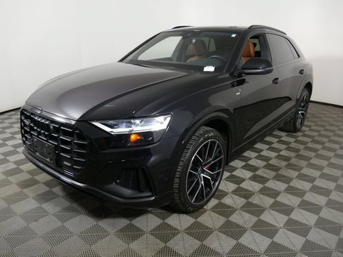 Used 2021 Audi Q8 Premium Plus w/ Premium Plus Package AWD/4WD image 7