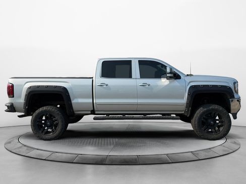 Used 2016 GMC Sierra 1500 SLT w/ Max Trailering Package AWD/4WD image 2