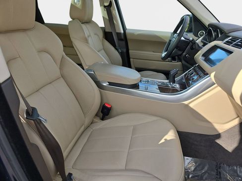 Used 2017 Land Rover Range Rover Sport HSE AWD/4WD image 12