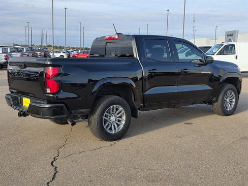 New 2026 Chevrolet Colorado LT w/ LT Convenience Package image 3