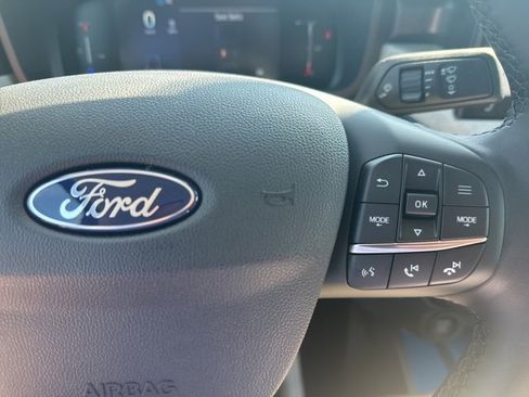 New 2025 Ford Maverick XLT w/ XLT Luxury Package image 15