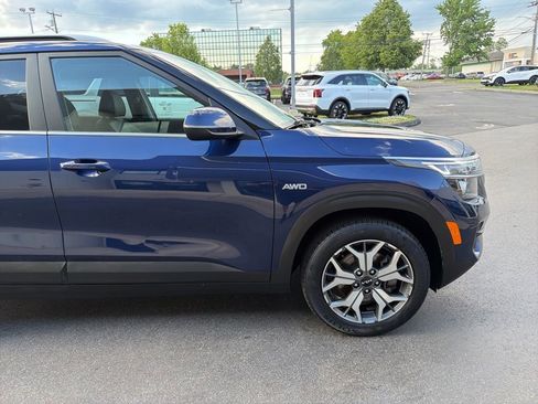 Certified 2023 Kia Seltos EX AWD/4WD image 6