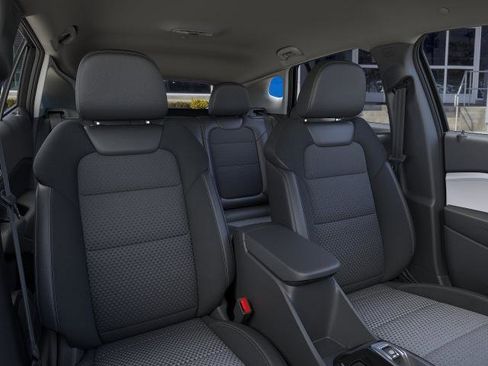 New 2026 Chevrolet Trax LT w/ LT Convenience Package FWD image 16