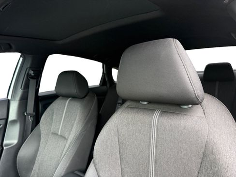 Used 2023 Honda Accord Sport image 10