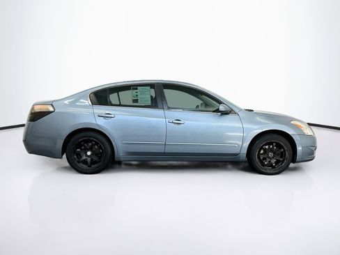 Used 2012 Nissan Altima 2.5 S FWD image 10