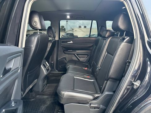 Used 2018 Volkswagen Atlas SEL AWD/4WD image 12