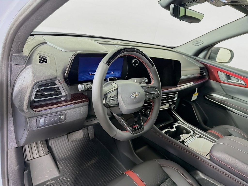 New 2026 Chevrolet Traverse RS w/ LPO, Floor Liner Package AWD/4WD image 10