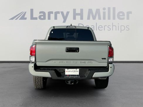 Certified 2021 Toyota Tacoma TRD Sport w/ Technology Package RWD image 4
