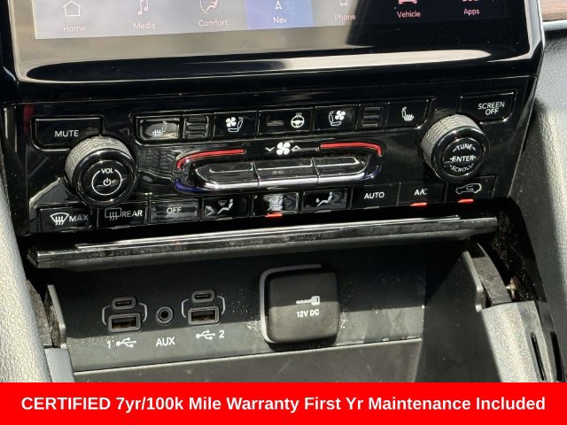 Used 2025 Jeep Grand Cherokee Summit w/ Obsidian Package AWD/4WD image 18