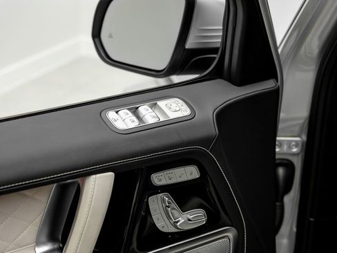 Used 2025 Mercedes-Benz G 63 AMG 4MATIC image 52
