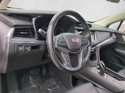 Used 2019 Cadillac XT5 Luxury FWD image 10