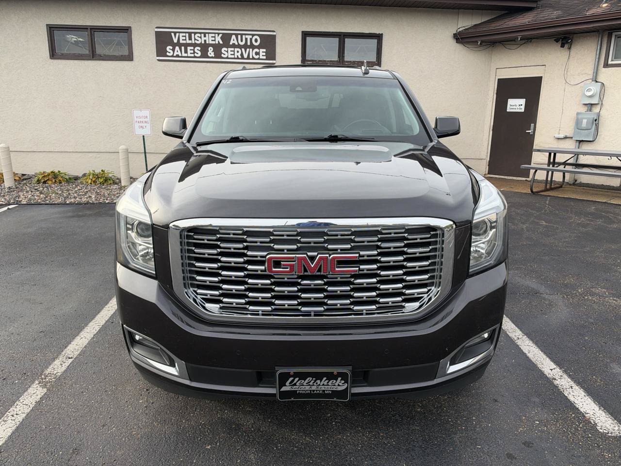 Used 2018 GMC Yukon XL Denali w/ Open Road Package AWD/4WD image 8