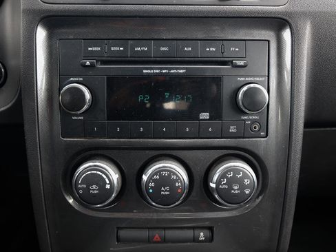 Used 2013 Dodge Challenger SXT RWD image 30