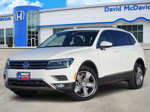 Used 2018 Volkswagen Tiguan SEL Premium image 1