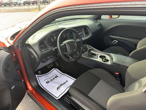 Used 2023 Dodge Challenger GT w/ Blacktop Package image 9