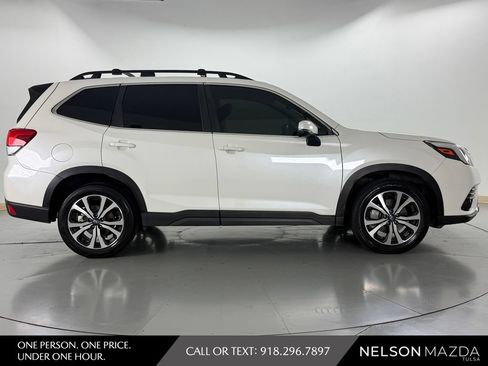 Used 2024 Subaru Forester Limited AWD/4WD image 5