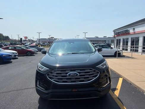 Used 2019 Ford Edge Titanium AWD/4WD image 10