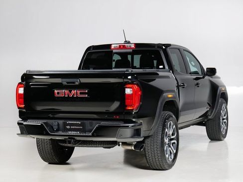 Used 2024 GMC Canyon AT4 w/ AT4 Premium Package AWD/4WD image 2