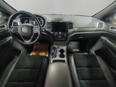 Used 2021 Jeep Grand Cherokee Laredo X AWD/4WD image 10