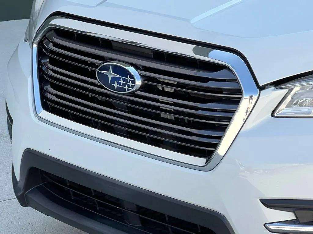 Used 2019 Subaru Ascent Limited AWD/4WD image 39