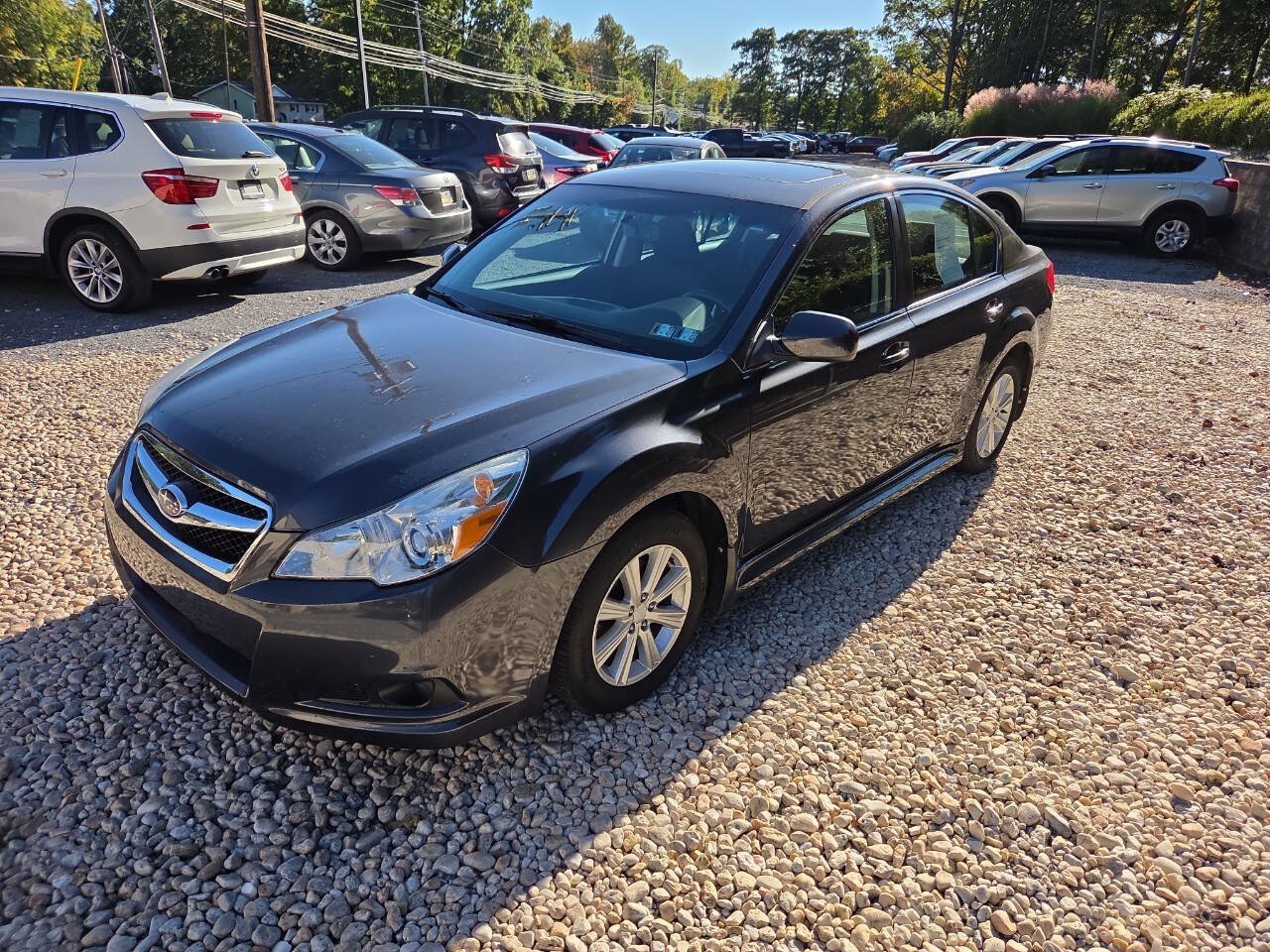 Used 2012 Subaru Legacy 2.5i Premium AWD/4WD image 3