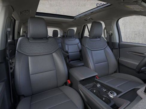 New 2026 Ford Explorer Active w/ Active Comfort Package AWD/4WD image 10