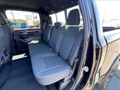Used 2025 RAM 1500 Big Horn AWD/4WD image 28