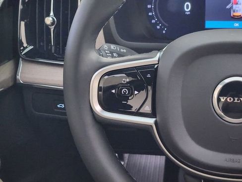 New 2026 Volvo XC90 B6 Plus image 27