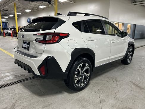 Certified 2024 Subaru Crosstrek 2.0i Premium image 8