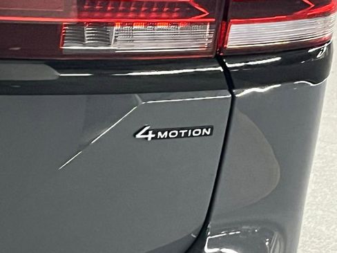 New 2026 Volkswagen Atlas Peak Edition AWD/4WD image 37