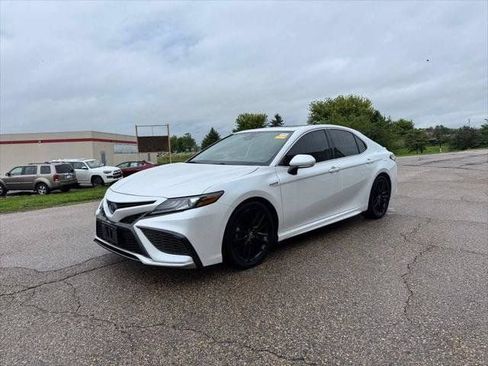 Used 2021 Toyota Camry XSE w/ Navigation Upgrade Package FWD image 43