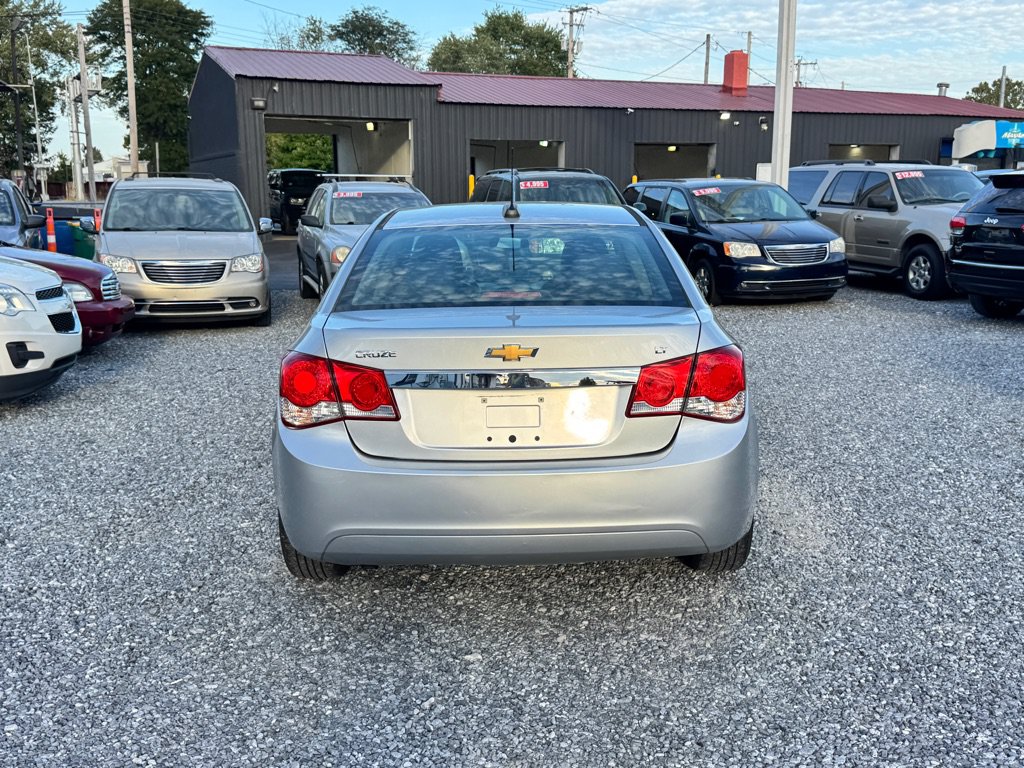 Used 2016 Chevrolet Cruze LT FWD image 10
