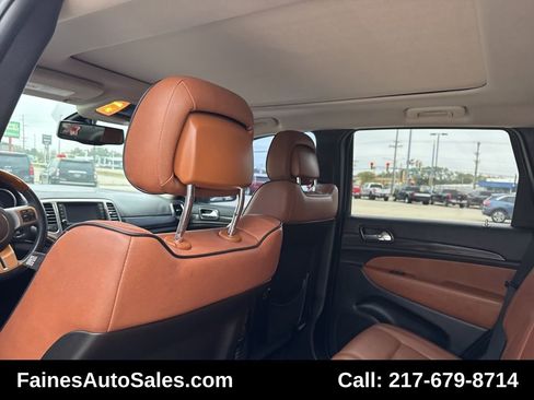 Used 2013 Jeep Grand Cherokee Overland w/ Advance Technology Group image 41
