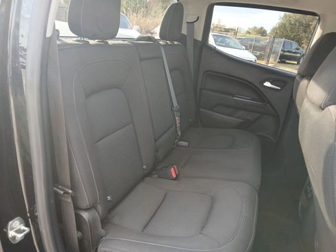 Used 2018 Chevrolet Colorado LT image 15