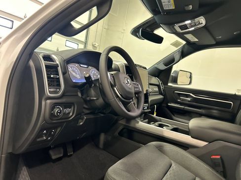New 2026 RAM 1500 Big Horn AWD/4WD image 18