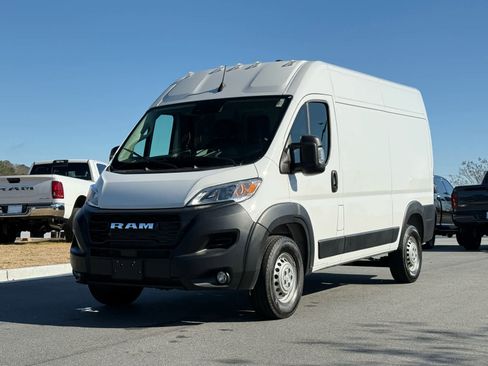 Used 2025 RAM ProMaster 1500 w/ Convenience Group image 1