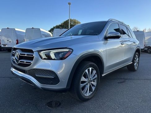 Certified 2022 Mercedes-Benz GLE 350 4MATIC w/ Premium Package image 4