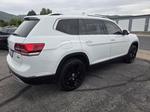 Used 2018 Volkswagen Atlas SEL Premium AWD/4WD image 5