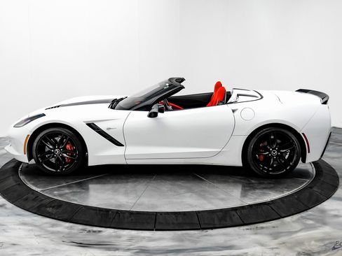 Used 2014 Chevrolet Corvette Z51 3LT Performance Exhaust GT w/ 3LT Preferred Equipment Group image 7