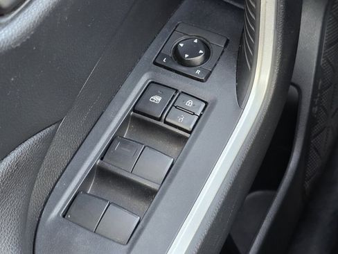 Used 2020 Toyota RAV4 LE w/ All Weather Liner Package AWD/4WD image 31