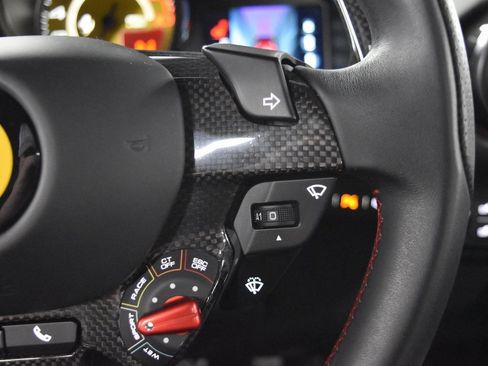Used 2020 Ferrari 812 Superfast image 36