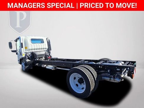 New 2025 Chevrolet Low Cab Forward RWD image 10