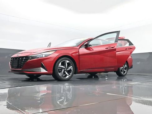 Used 2023 Hyundai Elantra Limited FWD image 34