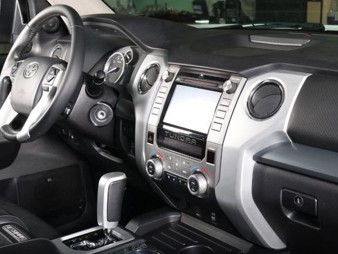 Used 2016 Toyota Tundra Platinum image 38