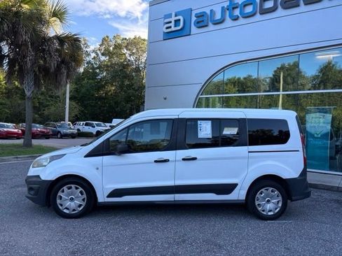 Used 2017 Ford Transit Connect XL FWD image 2