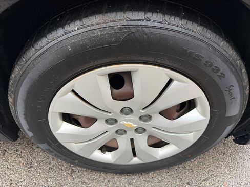 Used 2016 Chevrolet Cruze LS image 25